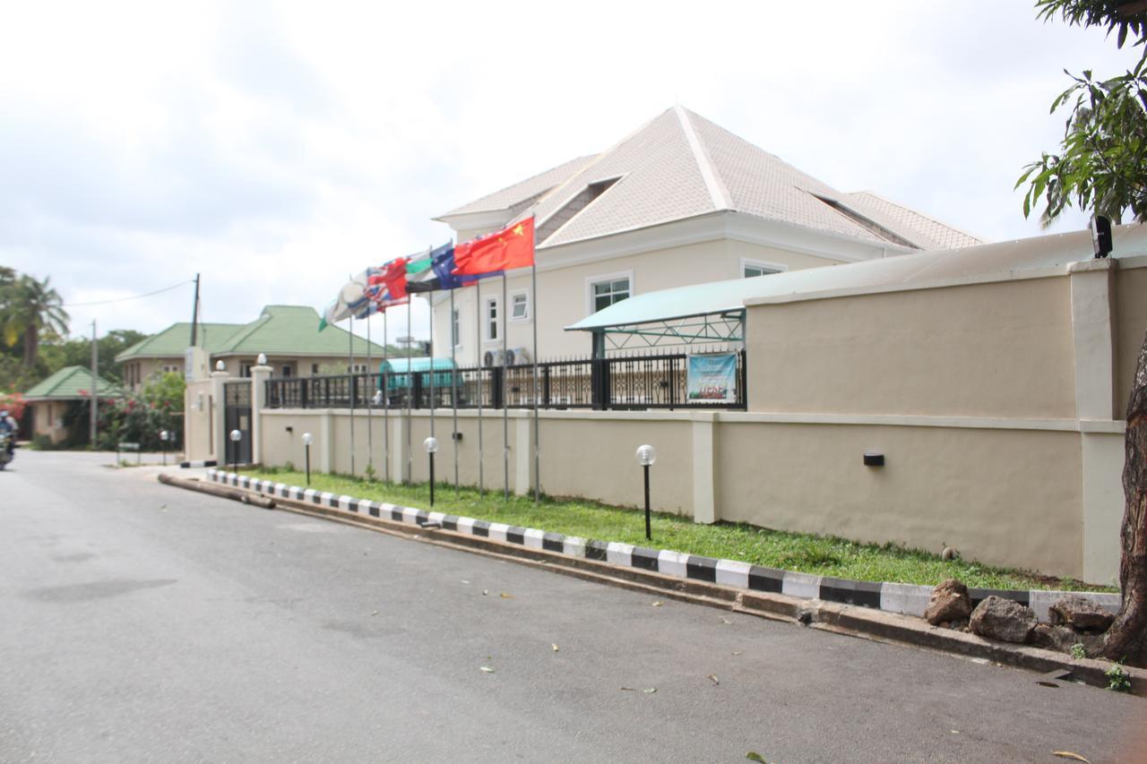 Celia'S Suites Abeokuta Kültér fotó