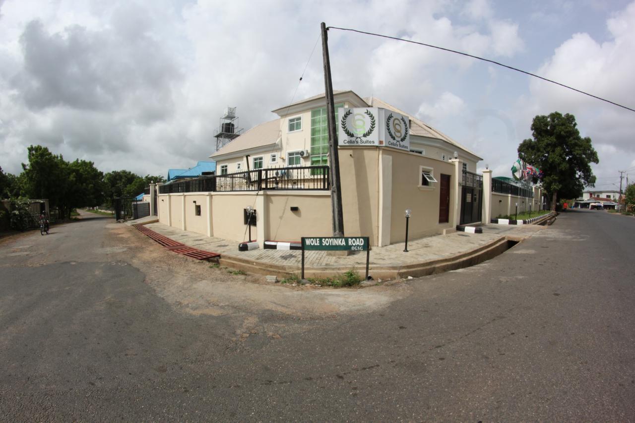 Celia'S Suites Abeokuta Kültér fotó