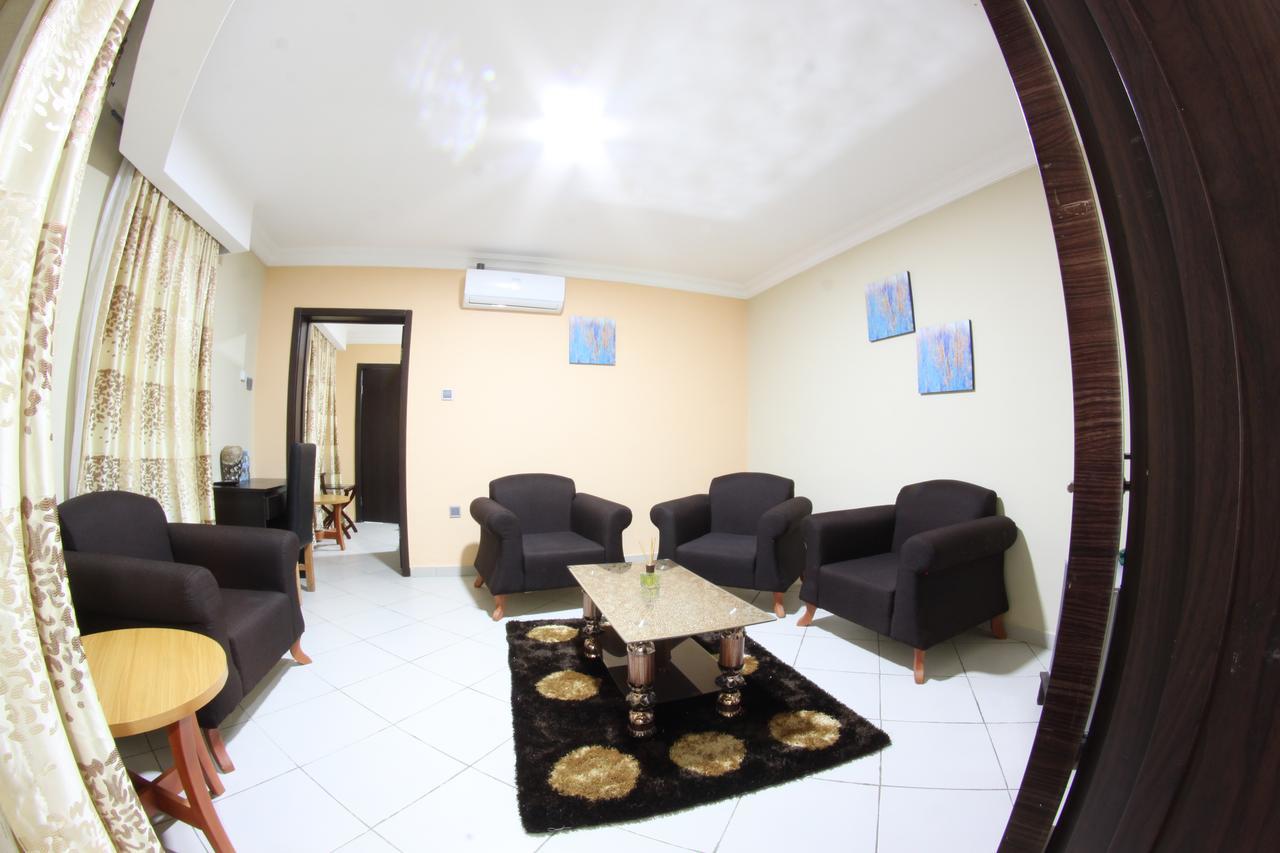 Celia'S Suites Abeokuta Kültér fotó
